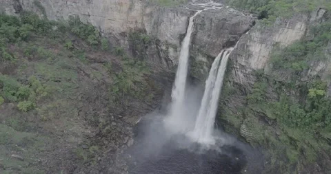 Waterfall in the middle of the chapada dos veadeiros national park in brazil Stock Footage 139950898