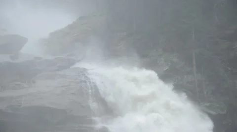 Waterfall &amp; mist Video stock 8665865