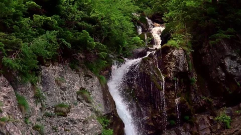Waterfall in mountain Video stock 111947149