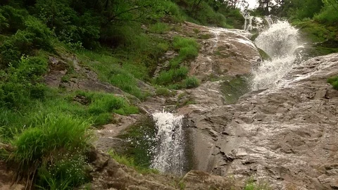 Waterfall in mountain Видео 113565975