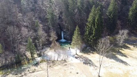Waterfall in the mountains Vídeos de archivo 129686607
