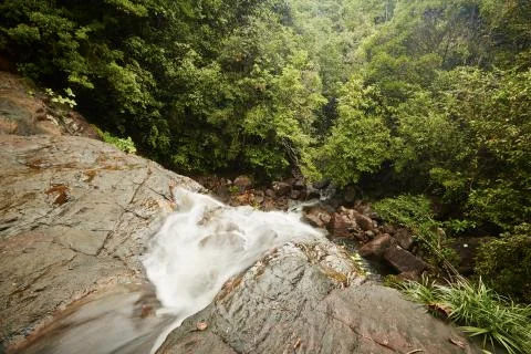 Waterfall in mountains Stock-Fotos