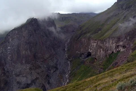 Waterfall in the mountains. Фото