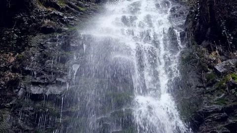 Waterfall in mountains in slow motion, high speed reel. super slow motion Vidéo 102675283
