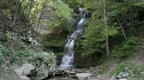 Waterfall over rocks Video stock 12357438