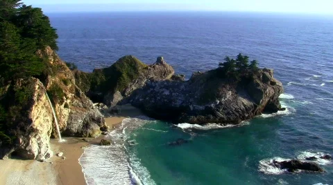 Waterfall on pristine beach V2 - HD Video stock 779397