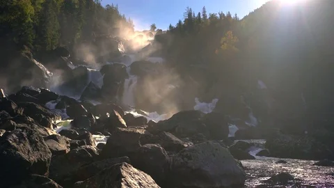 Waterfall River in mountains. Vídeo Stock 81700568
