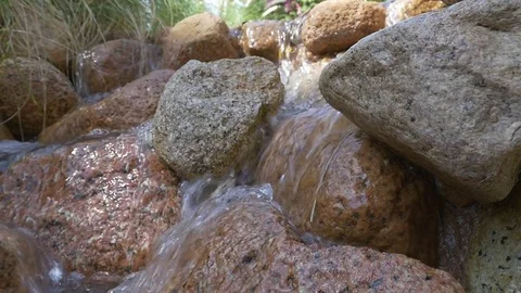 Waterfall slow motion Video stock 72365260