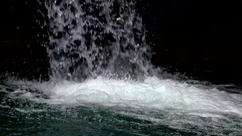 Waterfall Slow Motion Stockbeeldmateriaal 76757323