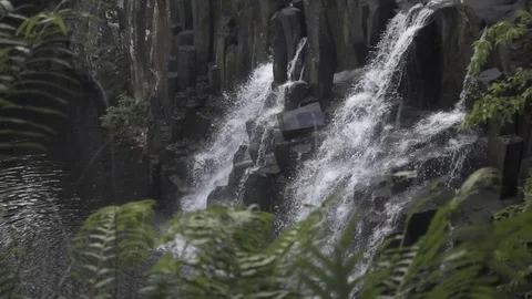 Waterfall slowmotion Stock Footage 80985487