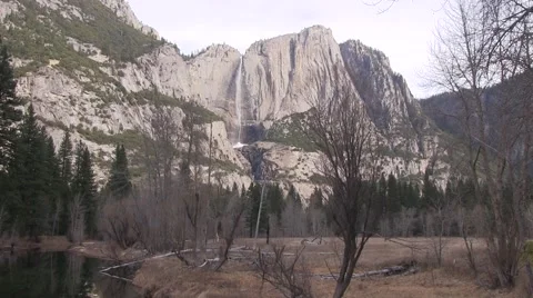 Waterfall snow cone Video stock 46181872