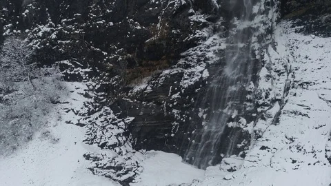 Waterfall in the snow_5 Stock-Footage 98707929