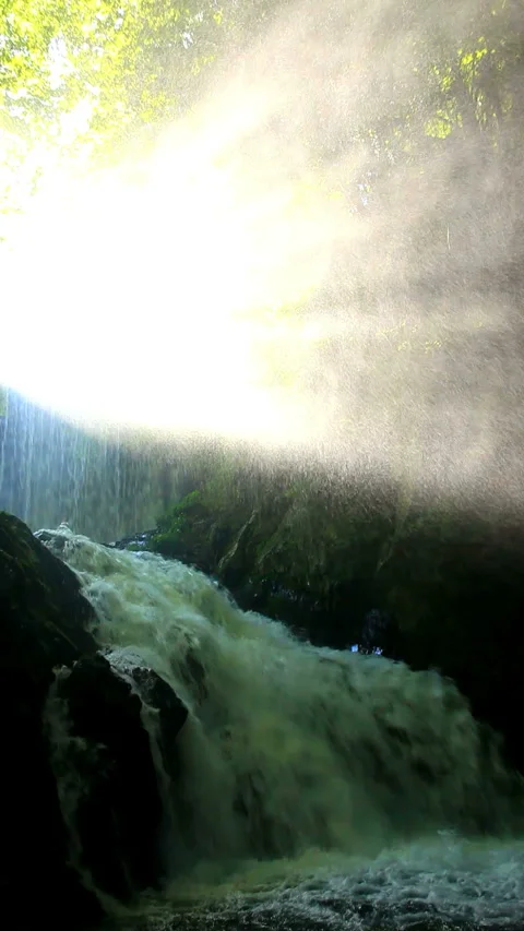 The Waterfall, Splash, and Rays of Light at Osenka Bune Vídeo Stock 330354943