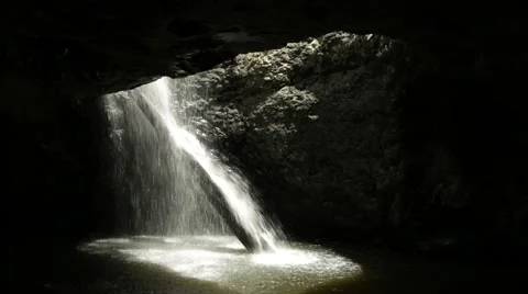 Waterfall in Springbrook Vídeo Stock 45439743