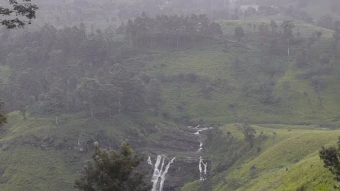 Waterfall in sri lanka Video stock 105358493