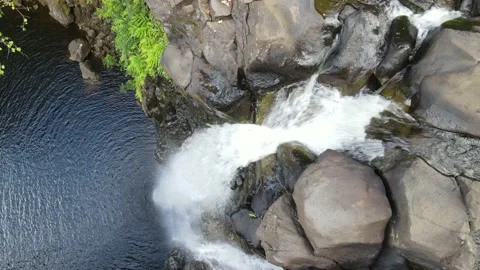 Waterfall Summit 動画素材 221715745