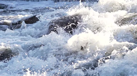 Waterfall: Super Slo Mo CU, 240 fps 動画素材 41308625