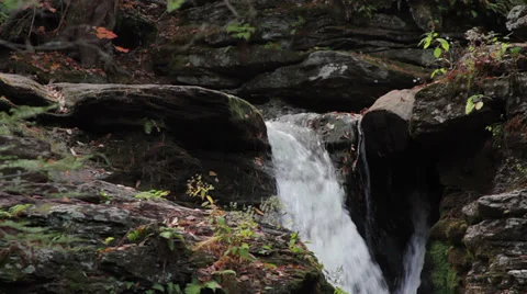 Waterfall Tilt 1080 Stock Footage 32015547
