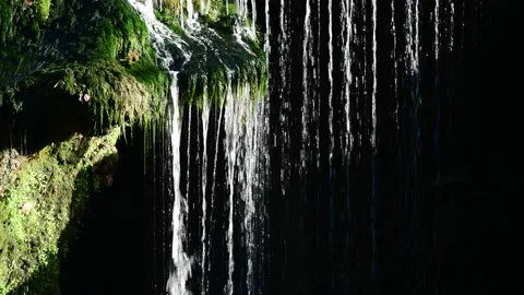 Waterfall traunfall near roitham 库存影片 143478591