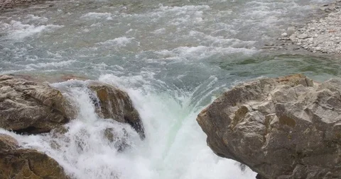 Waterfall zoom out Stock Footage 87436919