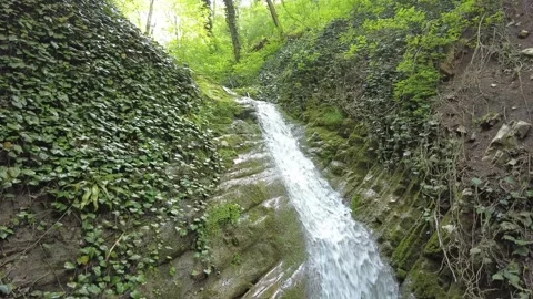 Waterfall04 Video stock 312909073