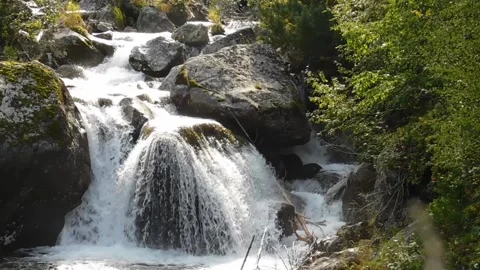 Waterfall_5 Vídeos de archivo 131820180