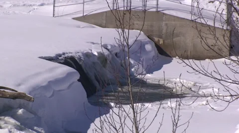 Waterfalls and river in the winter time. Video stock 35990440