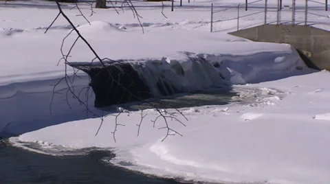 Waterfalls and river in the winter time. Video stock 35990449