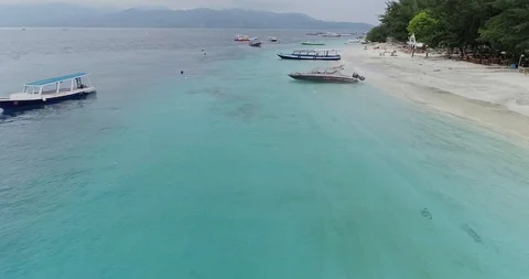 WATER.FLYOVER 스톡 동영상 105075238