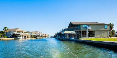 Waterfront homes Stock Photos