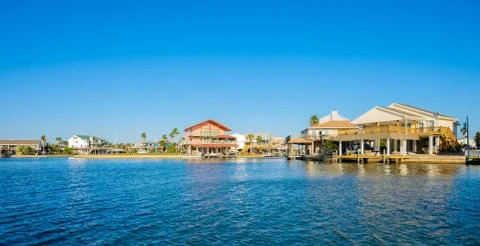 Waterfront homes Stock Photos