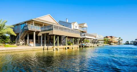 Waterfront homes Stock Photos