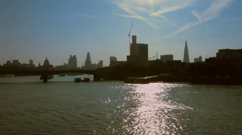 Waterloo Bridge and St Paul's Cathedral 4K 스톡 동영상 40777682