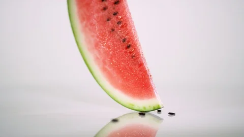 Watermelon with water Stock Footage 101525525