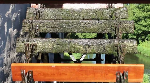 Watermill on the river in the sunshine Video stock 29866284