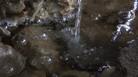 The water's murmur Stockbeeldmateriaal 37431792