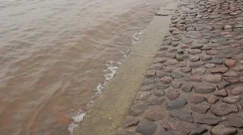 Waters of the Neva washed granite steps of embankment. 스톡 동영상 49635967