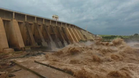 The waters of the Nile river cascade through the Merowe dam construction Video stock 106791309