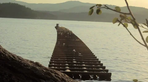 Wave Barrier Lake CDA 库存影片 32359245