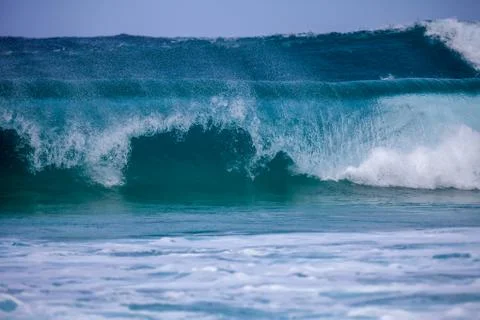 Wave breaking 库存照片