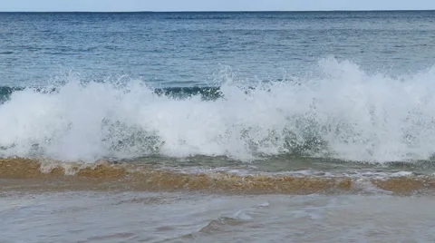 Wave breaking in slow motion Stock Footage 58035654