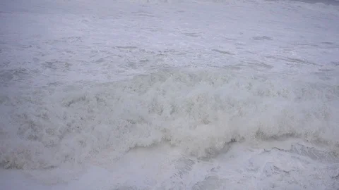 Wave close up breaking, Slow motion 스톡 동영상 112954358