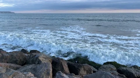 Wave crushing on the shore Stock Footage 211960809