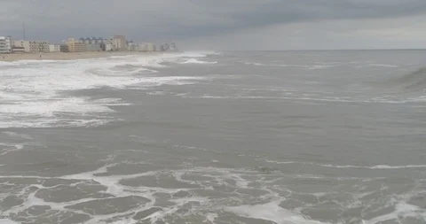 Wave from drone Stockbeeldmateriaal 129967691