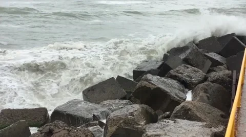 Wave hits the beach Stock Footage 67286659