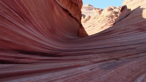 The wave, pan left and right Stock Footage 78513613