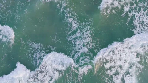 Wave pull back Stock Footage 283414968