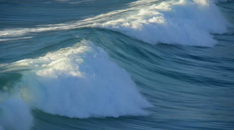 Wave rolling in slow motion 11109 Stock Footage