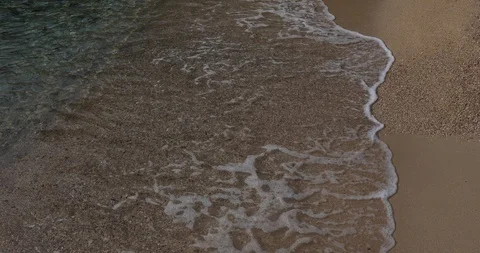 The wave runs to the beach Video stock 101184606