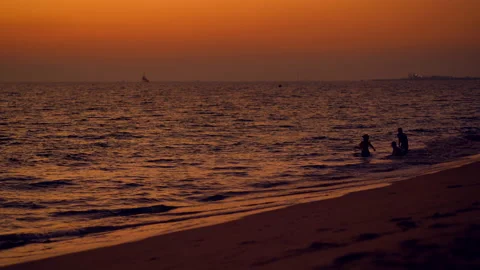 Wave sea beach on sunset sky background Stock-Footage 140809953